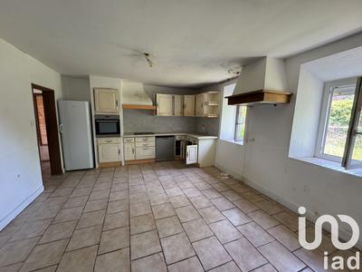 Maison - 250 m² - 5 pièces