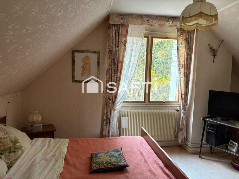 Maison - 170 m² - 6 pièces