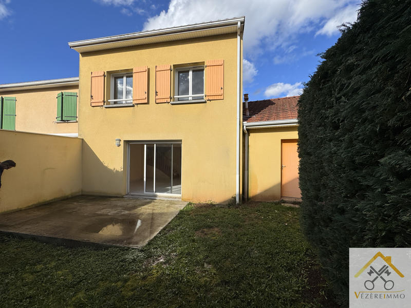 Maison - 87 m² - 4 pièces