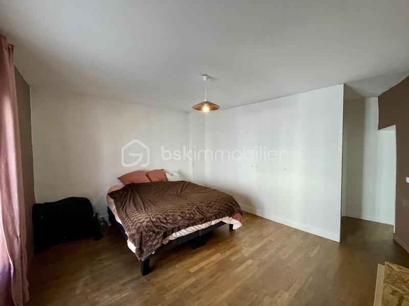 Maison - 170 m² - 5 pièces