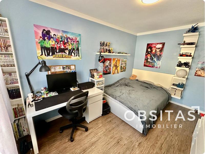 Appartement - 102 m² - 4 pièces