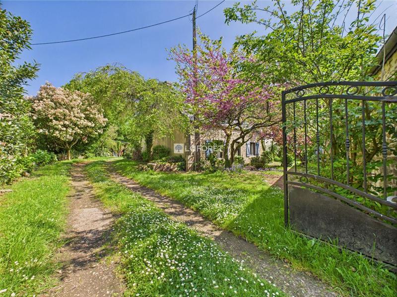 Maison en pierre - 170 m² - 6 pièces