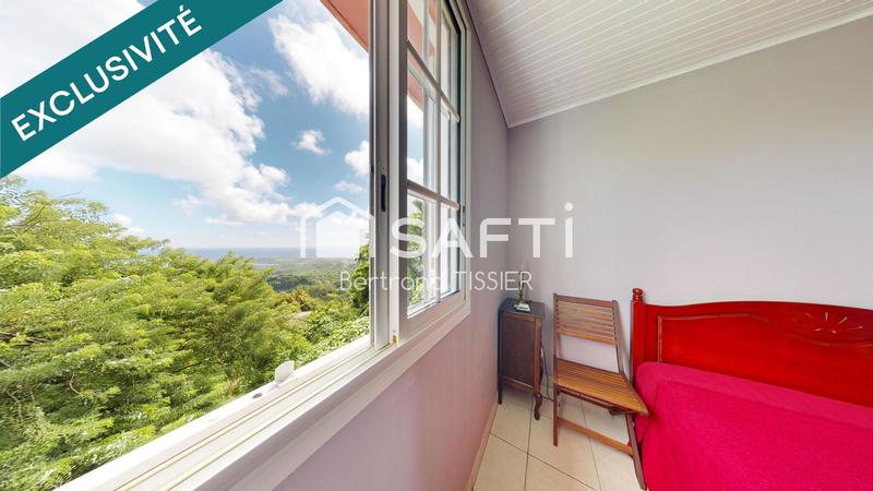 Maison - 200 m² - 6 pièces