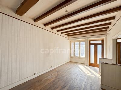 Maison de village - 102 m² - 6 pièces