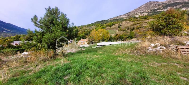 Terrain - 1 681 m²