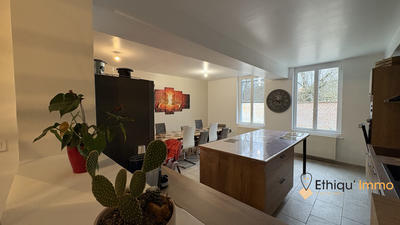 Maison - 143 m² - 5 pièces