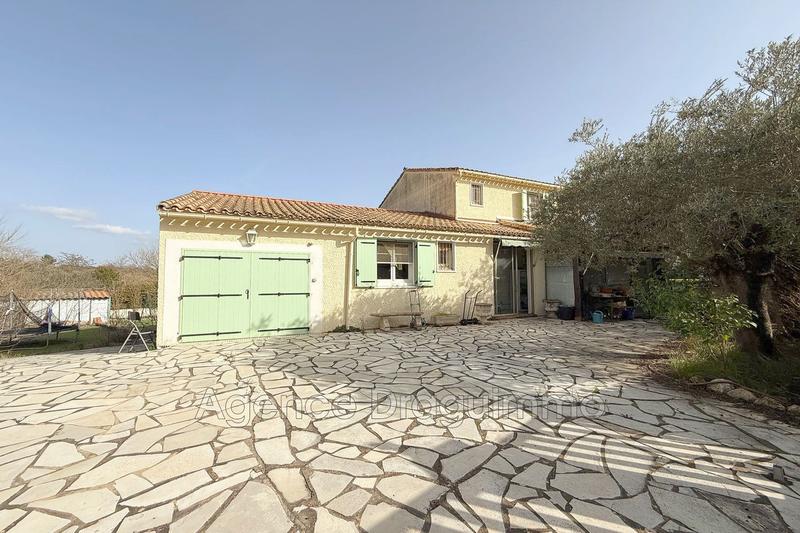 Villa - 115 m² - 5 pièces