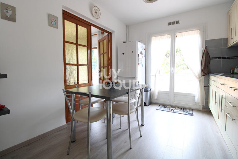 Maison - 101 m² - 6 pièces