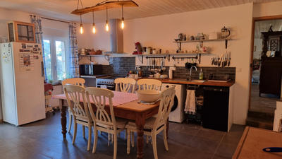 Maison - 110 m² - 4 pièces