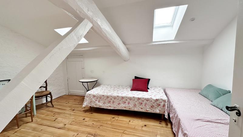 Corps de ferme - 378 m² - 7 pièces