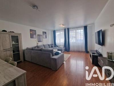 Maison - 98 m² - 4 pièces