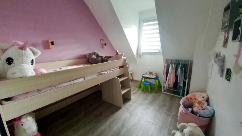 Maison - 75 m² - 5 pièces