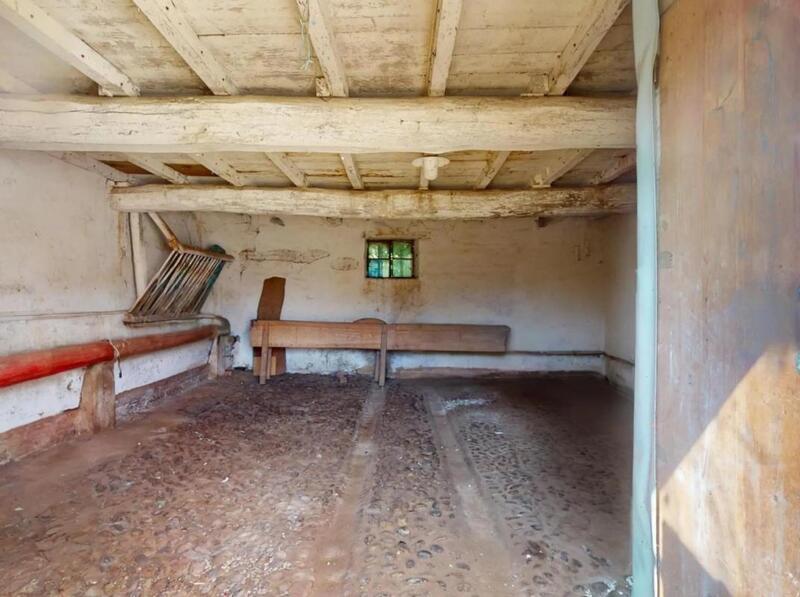 Maison - 200 m² - 5 pièces