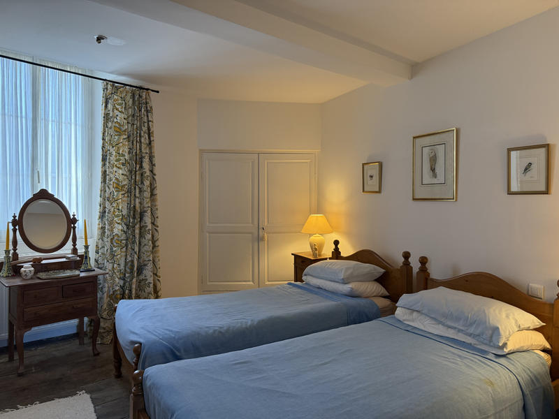 Maison de village - 197 m² - 9 pièces