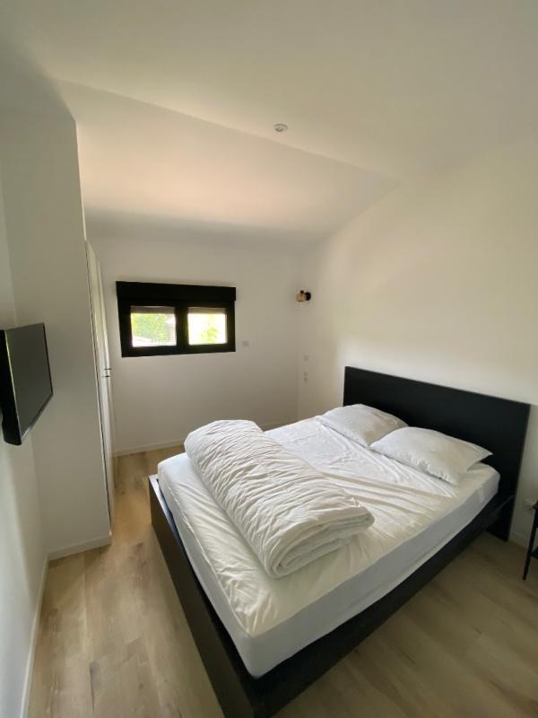 Chambre - 13 m² - 1 pièce