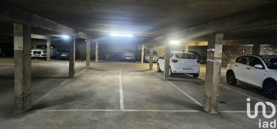 Parking - 14 m²
