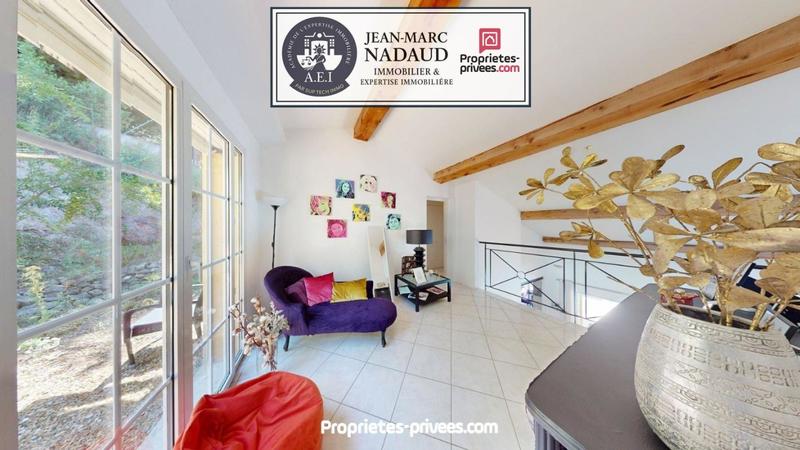 Maison - 140 m² - 5 pièces