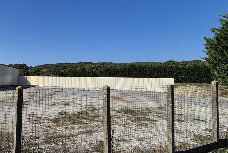 Terrain industriel - 11 500 m²