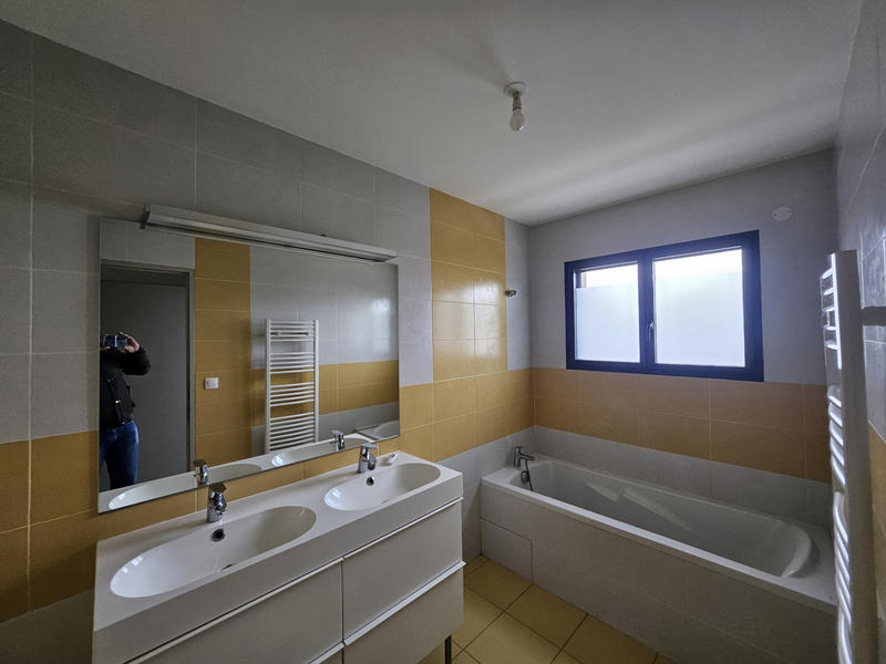 Maison - 165 m² - 7 pièces