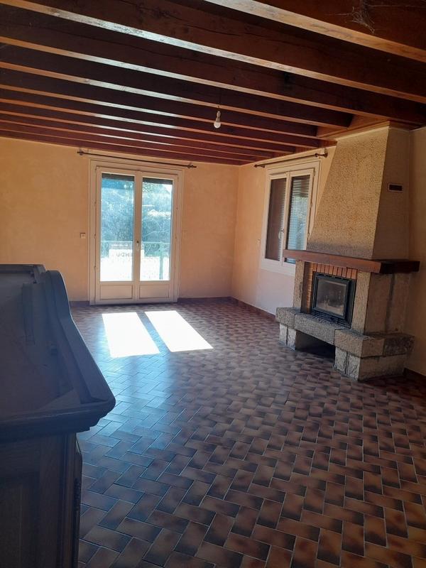 Maison - 84 m² - 5 pièces