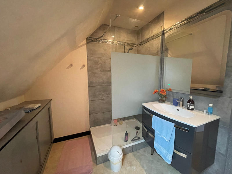 Maison - 107 m² - 4 pièces