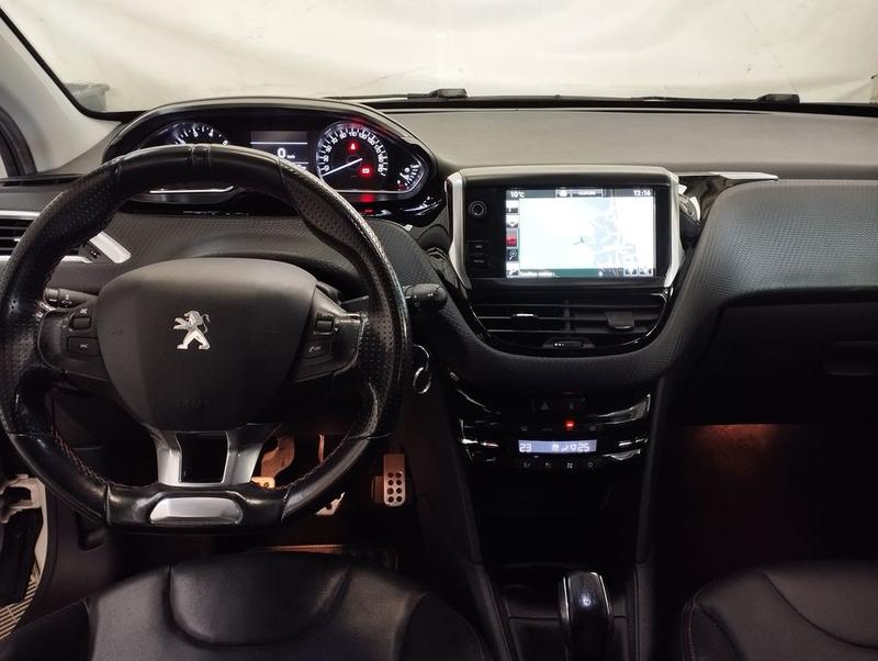 Peugeot 208 1.2 Thp¨110 Gt Line 5p