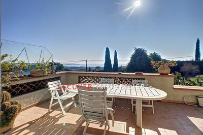 Maison - 157 m² - 5 pièces