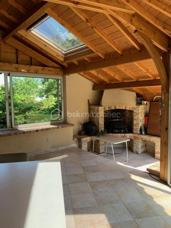 Maison traditionnelle - 206 m² - 7 pièces