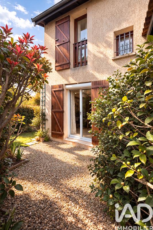 Maison - 106 m² - 5 pièces