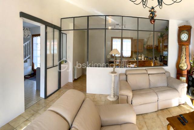 Maison - 140 m² - 6 pièces