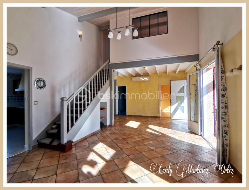 Maison - 160 m² - 6 pièces