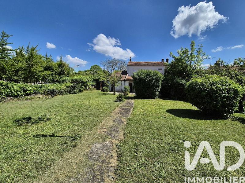 Maison - 95 m² - 4 pièces