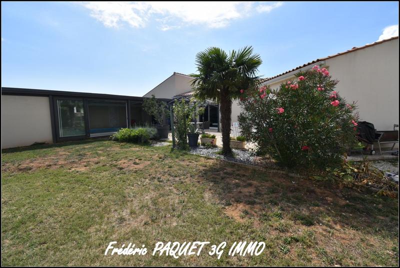 Villa - 204 m² - 8 pièces