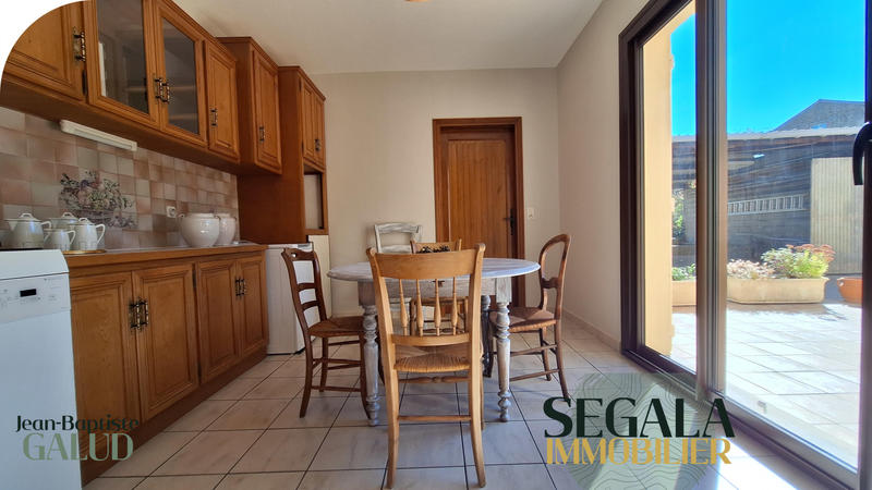 Maison - 145 m² - 5 pièces