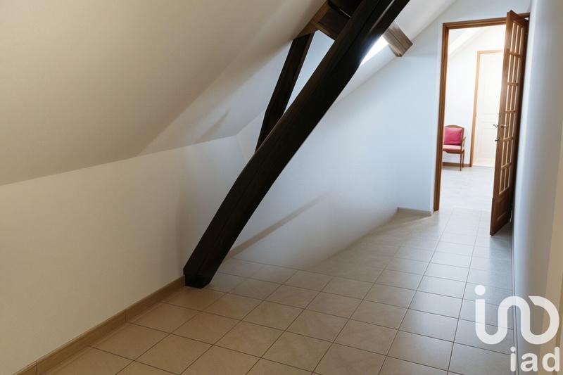 Maison - 182 m² - 7 pièces