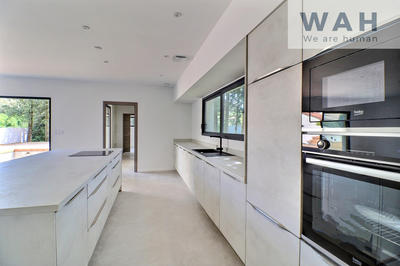 Villa - 143 m² - 5 pièces