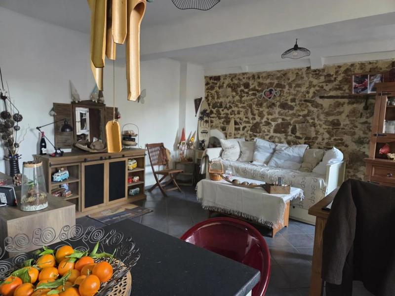 Appartement - 87 m² - 3 pièces