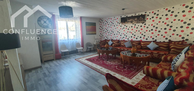 Maison - 170 m² - 6 pièces