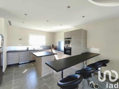 Maison - 147 m² - 5 pièces