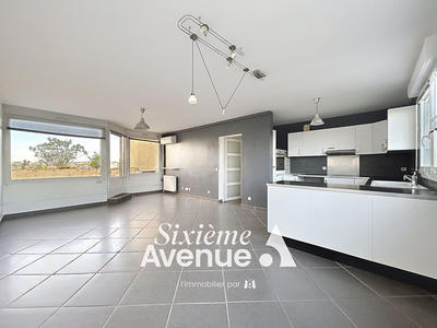 Appartement - 72 m² - 3 pièces