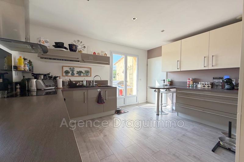 Villa - 168 m² - 7 pièces