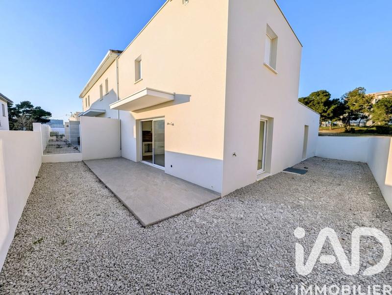 Maison - 96 m² - 4 pièces