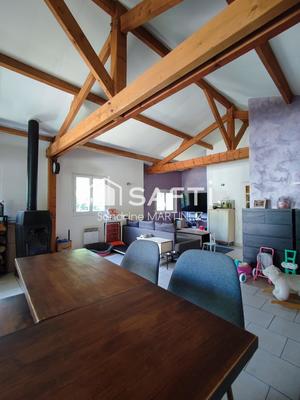 Maison - 85 m² - 4 pièces
