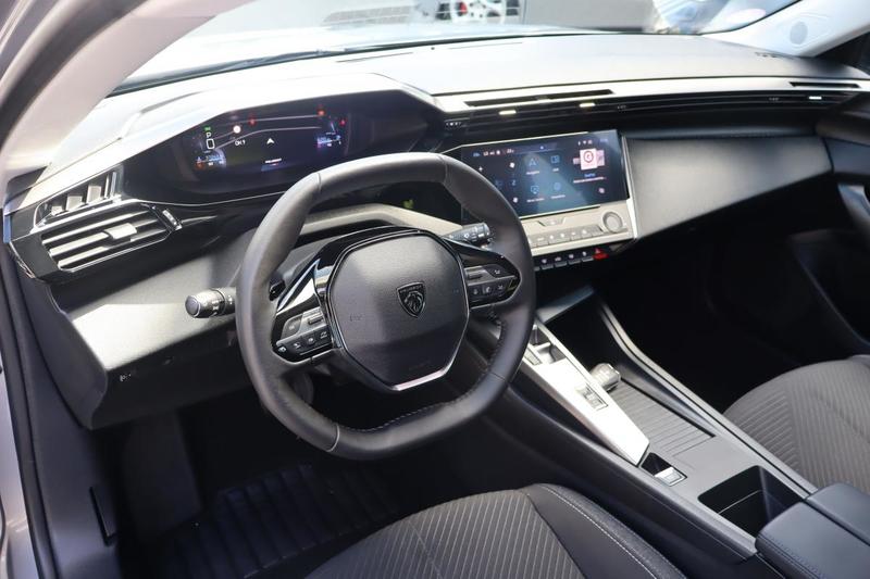 Peugeot 308 PureTech 130ch s&amp;S Eat8 Active Pack