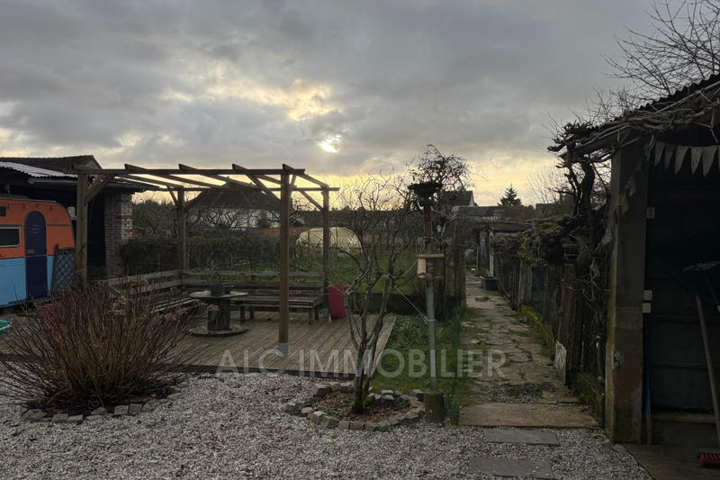 Maison - 137 m² - 2 pièces