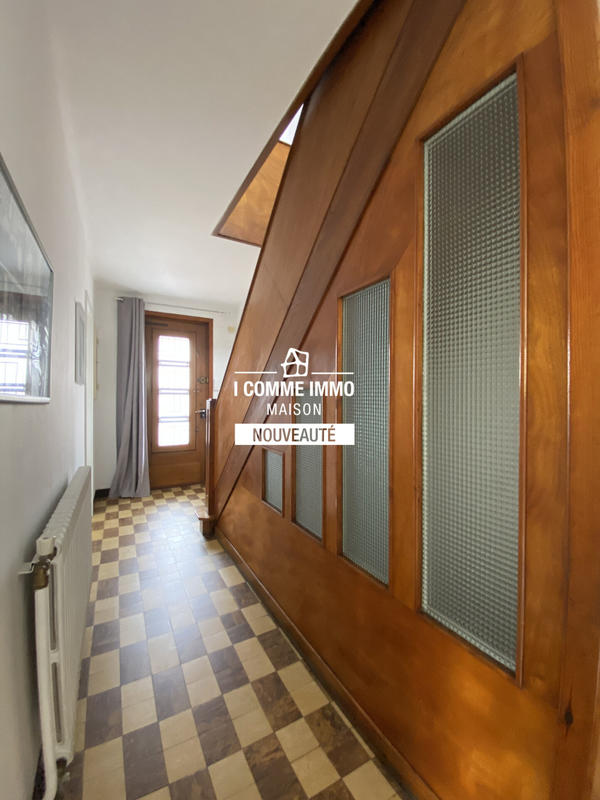 Maison - 156 m² - 7 pièces