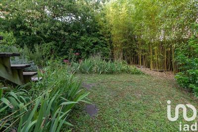 Maison - 180 m² - 7 pièces