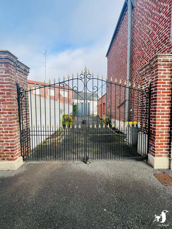 Maison - 143 m² - 5 pièces