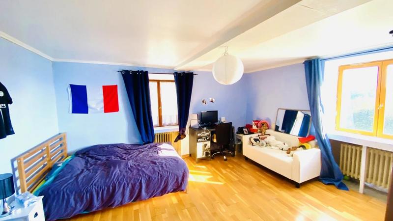 Villa - 155 m² - 6 pièces