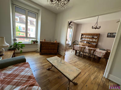 Appartement - 300 m² - 6 pièces